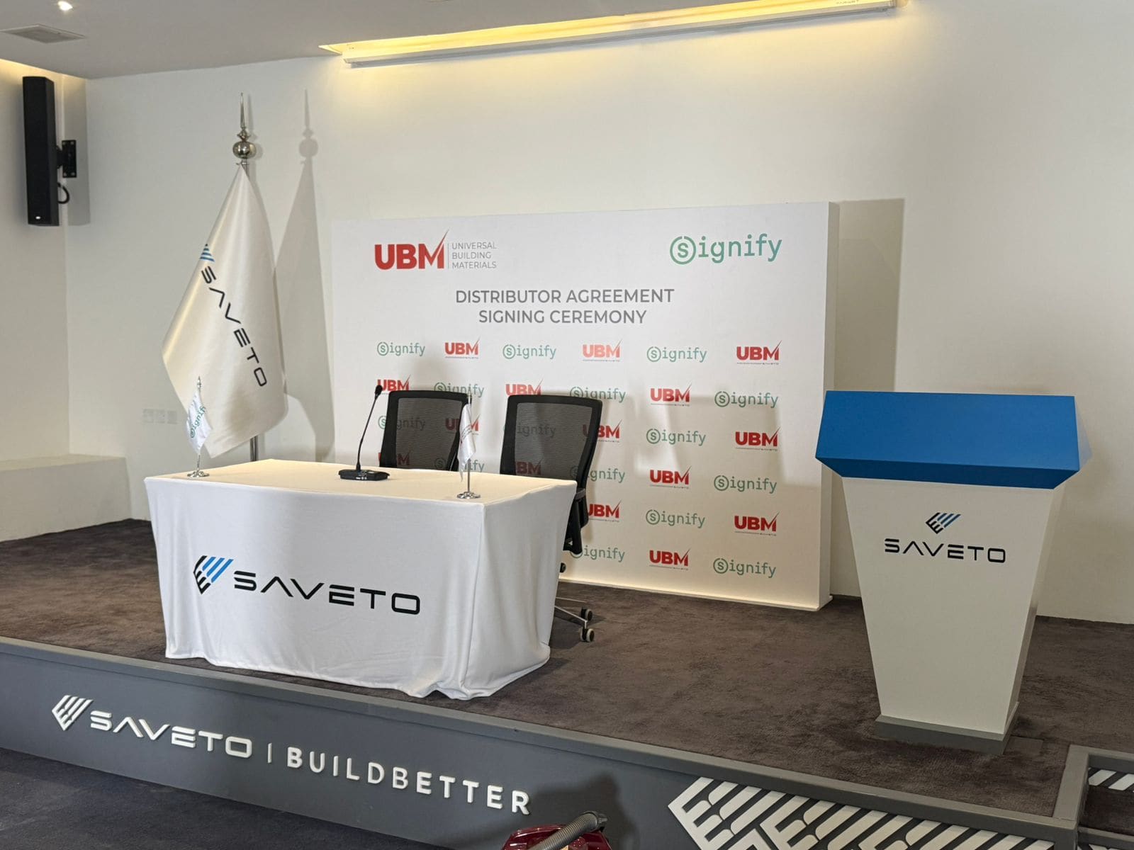 تصميم بوث saveto