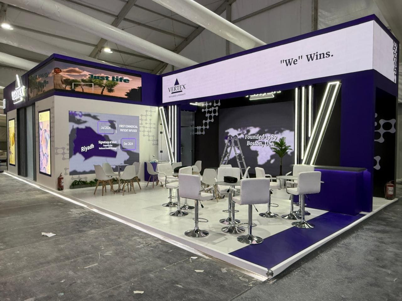 تصميم بوث vertex